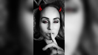 [128 of 239 Videos] Arnakarls (Arna Bara Karlsdottir) OnlyFans Leaks Blondie Whole Family Porn