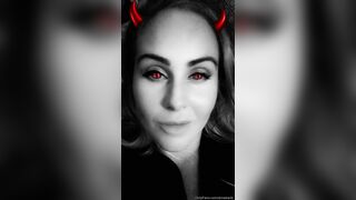 [128 of 239 Videos] Arnakarls (Arna Bara Karlsdottir) OnlyFans Leaks Blondie Whole Family Porn