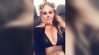 [215 of 239 Videos] Arnakarls (Arna Bara Karlsdottir) OnlyFans Leaks Blondie Whole Family Porn