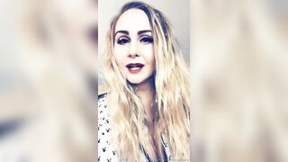 [234 of 239 Videos] Arnakarls (Arna Bara Karlsdottir) OnlyFans Leaks Blondie Whole Family Porn