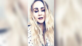 [234 of 239 Videos] Arnakarls (Arna Bara Karlsdottir) OnlyFans Leaks Blondie Whole Family Porn