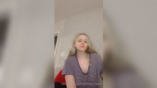 [27 of 96 Videos] Chloe_cream (Chloe Cream aka chloecream00 aka chloecreme) OnlyFans Leaks Blondie College Student