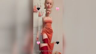 [35 of 96 Videos] Chloe_cream (Chloe Cream aka chloecream00 aka chloecreme) OnlyFans Leaks Blondie College Student