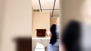 [89 of 96 Videos] Chloe_cream (Chloe Cream aka chloecream00 aka chloecreme) OnlyFans Leaks Blondie College Student