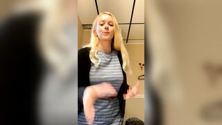 [89 of 96 Videos] Chloe_cream (Chloe Cream aka chloecream00 aka chloecreme) OnlyFans Leaks Blondie College Student