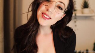 [1 of 52 Videos] Orenda ASMR (theorenda_ aka the_orenda_) OnlyFans Leaks eroticASMRtist