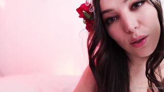 [11 of 52 Videos] Orenda ASMR (theorenda_ aka the_orenda_) OnlyFans Leaks eroticASMRtist