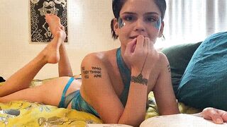 [39 of 61 Videos] Chloenoa (Chloe Noa aka chloexnoa) OnlyFans Leaks Innocent BS Student