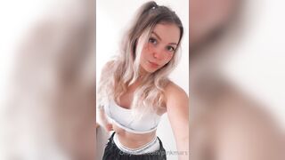 [37 of 64 Videos] Pinkmars (Pink Mars) OnlyFans Leaks Blondie Horny Young Teens