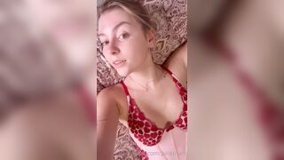 [49 of 64 Videos] Pinkmars (Pink Mars) OnlyFans Leaks Blondie Horny Young Teens