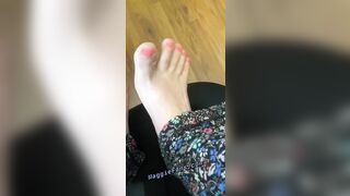 [114 of 178 Videos] Maggiegreenlive (Maggie Green Cougar Time) OnlyFans Leaks Famous 34H Milf Tits