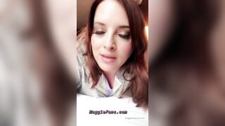 [121 of 178 Videos] Maggiegreenlive (Maggie Green Cougar Time) OnlyFans Leaks Famous 34H Milf Tits