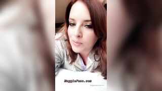 [121 of 178 Videos] Maggiegreenlive (Maggie Green Cougar Time) OnlyFans Leaks Famous 34H Milf Tits