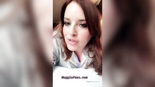 [121 of 178 Videos] Maggiegreenlive (Maggie Green Cougar Time) OnlyFans Leaks Famous 34H Milf Tits