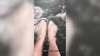 [139 of 178 Videos] Maggiegreenlive (Maggie Green Cougar Time) OnlyFans Leaks Famous 34H Milf Tits