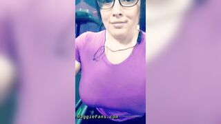[144 of 178 Videos] Maggiegreenlive (Maggie Green Cougar Time) OnlyFans Leaks Famous 34H Milf Tits