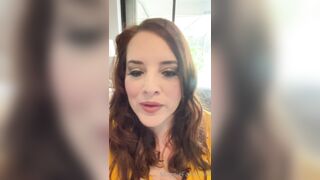[47 of 178 Videos] Maggiegreenlive (Maggie Green Cougar Time) OnlyFans Leaks Famous 34H Milf Tits