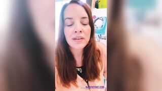 [74 of 178 Videos] Maggiegreenlive (Maggie Green Cougar Time) OnlyFans Leaks Famous 34H Milf Tits