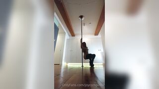 [15 of 104 Videos] Joycomposer (Joy Composer aka jamieunderwoodxo) OnlyFans Leaks On Hitatus Brunette