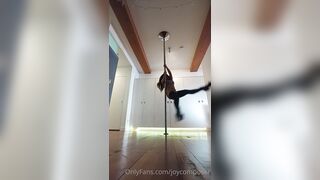 [15 of 104 Videos] Joycomposer (Joy Composer aka jamieunderwoodxo) OnlyFans Leaks On Hitatus Brunette