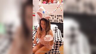 [42 of 104 Videos] Joycomposer (Joy Composer aka jamieunderwoodxo) OnlyFans Leaks On Hitatus Brunette