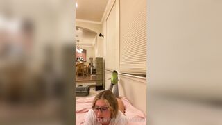 [248 of 427 Videos] Oliviamaebaee (Alliecatt aka Oliviamaebae) OnlyFans Leaks 22 yo Natural Big Booty