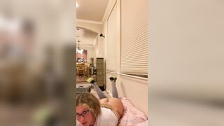 [248 of 427 Videos] Oliviamaebaee (Alliecatt aka Oliviamaebae) OnlyFans Leaks 22 yo Natural Big Booty