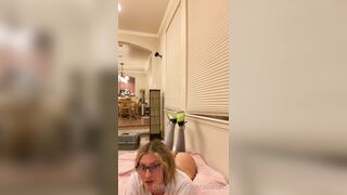 [248 of 427 Videos] Oliviamaebaee (Alliecatt aka Oliviamaebae) OnlyFans Leaks 22 yo Natural Big Booty