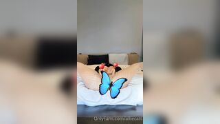 [272 of 427 Videos] Oliviamaebaee (Alliecatt aka Oliviamaebae) OnlyFans Leaks 22 yo Natural Big Booty