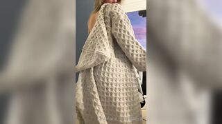 [303 of 427 Videos] Oliviamaebaee (Alliecatt aka Oliviamaebae) OnlyFans Leaks 22 yo Natural Big Booty