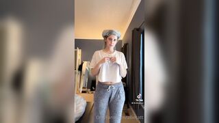 [348 of 427 Videos] Oliviamaebaee (Alliecatt aka Oliviamaebae) OnlyFans Leaks 22 yo Natural Big Booty