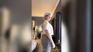 [348 of 427 Videos] Oliviamaebaee (Alliecatt aka Oliviamaebae) OnlyFans Leaks 22 yo Natural Big Booty