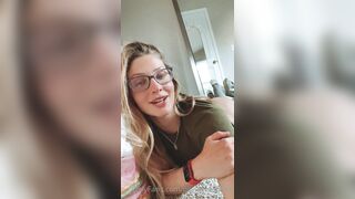 [60 of 427 Videos] Oliviamaebaee (Alliecatt aka Oliviamaebae) OnlyFans Leaks 22 yo Natural Big Booty