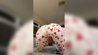 [77 of 427 Videos] Oliviamaebaee (Alliecatt aka Oliviamaebae) OnlyFans Leaks 22 yo Natural Big Booty