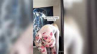 [94 of 427 Videos] Oliviamaebaee (Alliecatt aka Oliviamaebae) OnlyFans Leaks 22 yo Natural Big Booty