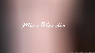 [101 of 143 Videos] Miniblondie (BlondieMini aka Mini Blondie) OnlyFans Leaks Fav Pair of Tits