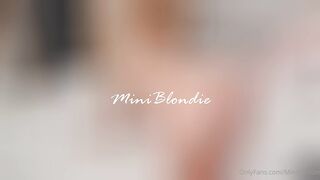 [98 of 143 Videos] Miniblondie (BlondieMini aka Mini Blondie) OnlyFans Leaks Fav Pair of Tits