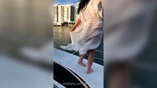 [79 of 346 Videos] Angelawhite (Angela White aka Awflesh) OnlyFans Leaks Aussie Natural 32GG Boobs 