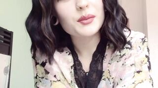 [113 of 125 Videos] Lolaxmina (lolaminavip aka LolaMina_) OnlyFans Leaks Horny Lola Secret