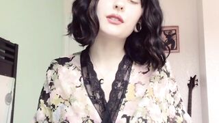 [113 of 125 Videos] Lolaxmina (lolaminavip aka LolaMina_) OnlyFans Leaks Horny Lola Secret