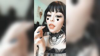 [22 of 125 Videos] Lolaxmina (lolaminavip aka LolaMina_) OnlyFans Leaks Horny Lola Secret
