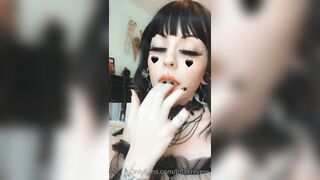 [22 of 125 Videos] Lolaxmina (lolaminavip aka LolaMina_) OnlyFans Leaks Horny Lola Secret