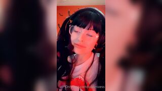 [25 of 125 Videos] Lolaxmina (lolaminavip aka LolaMina_) OnlyFans Leaks Horny Lola Secret