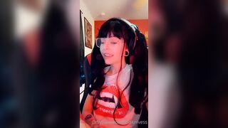 [25 of 125 Videos] Lolaxmina (lolaminavip aka LolaMina_) OnlyFans Leaks Horny Lola Secret