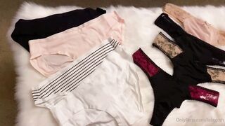 [91 of 125 Videos] Lolaxmina (lolaminavip aka LolaMina_) OnlyFans Leaks Horny Lola Secret