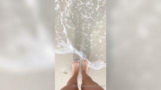 [127 of 207 Videos] Honeyl (Honey Evans aka HoneyEvans0) OnlyFans Leaks Sweet Little Honey Pot