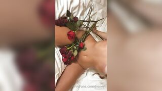 [139 of 207 Videos] Honeyl (Honey Evans aka HoneyEvans0) OnlyFans Leaks Sweet Little Honey Pot