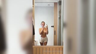 [142 of 207 Videos] Honeyl (Honey Evans aka HoneyEvans0) OnlyFans Leaks Sweet Little Honey Pot