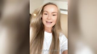 [150 of 207 Videos] Honeyl (Honey Evans aka HoneyEvans0) OnlyFans Leaks Sweet Little Honey Pot