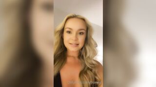 [154 of 207 Videos] Honeyl (Honey Evans aka HoneyEvans0) OnlyFans Leaks Sweet Little Honey Pot